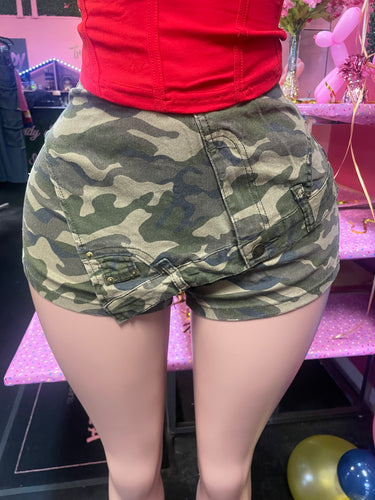 camo skort