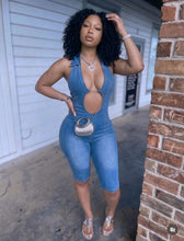 Load image into Gallery viewer, 90s Fine Romper
